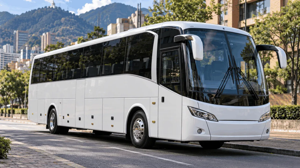 25–36 passengers Mid-size Coach